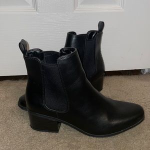 A New Day Black Women’s Chelsea Boots